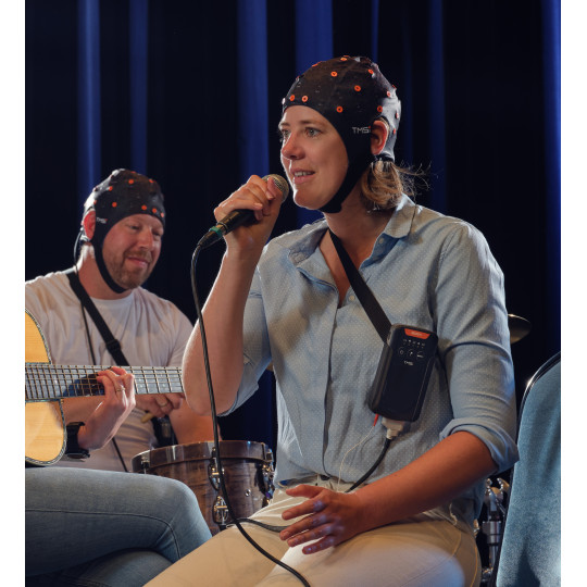 EEG 24-32ch. APEX TMSI